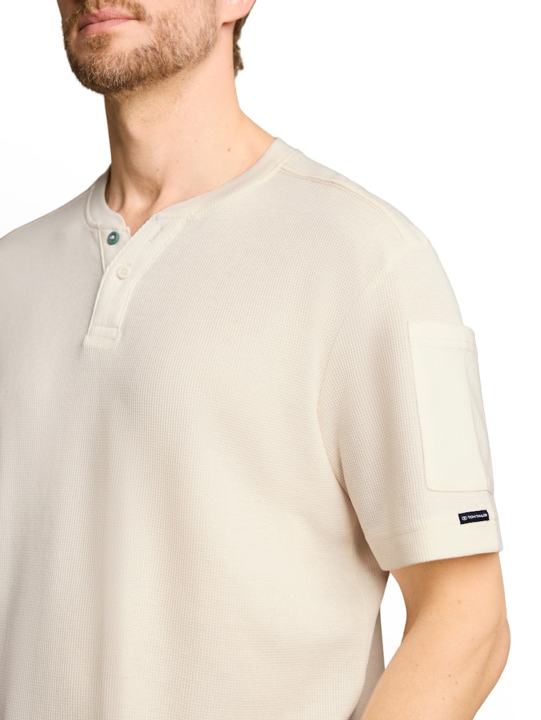 Henley T-Shirt mit Waffelstruktur