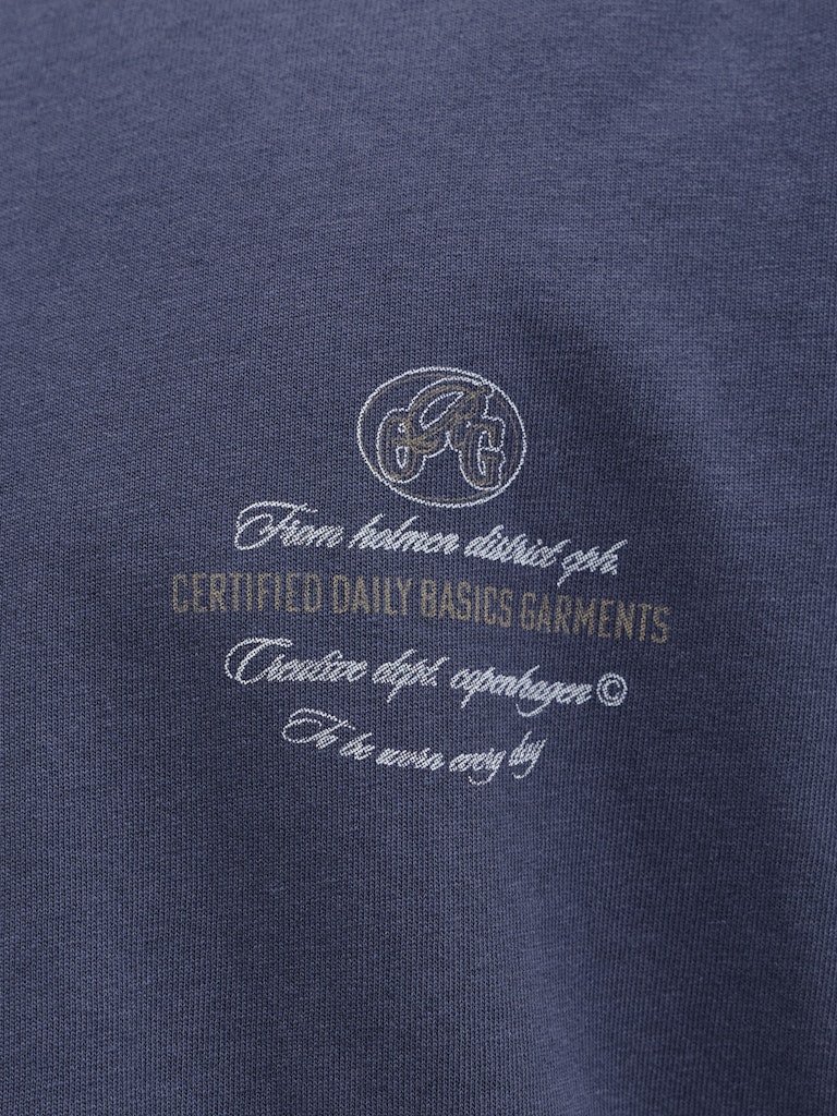JORUPSTATE GRAPHIC BACK TEE SS CN