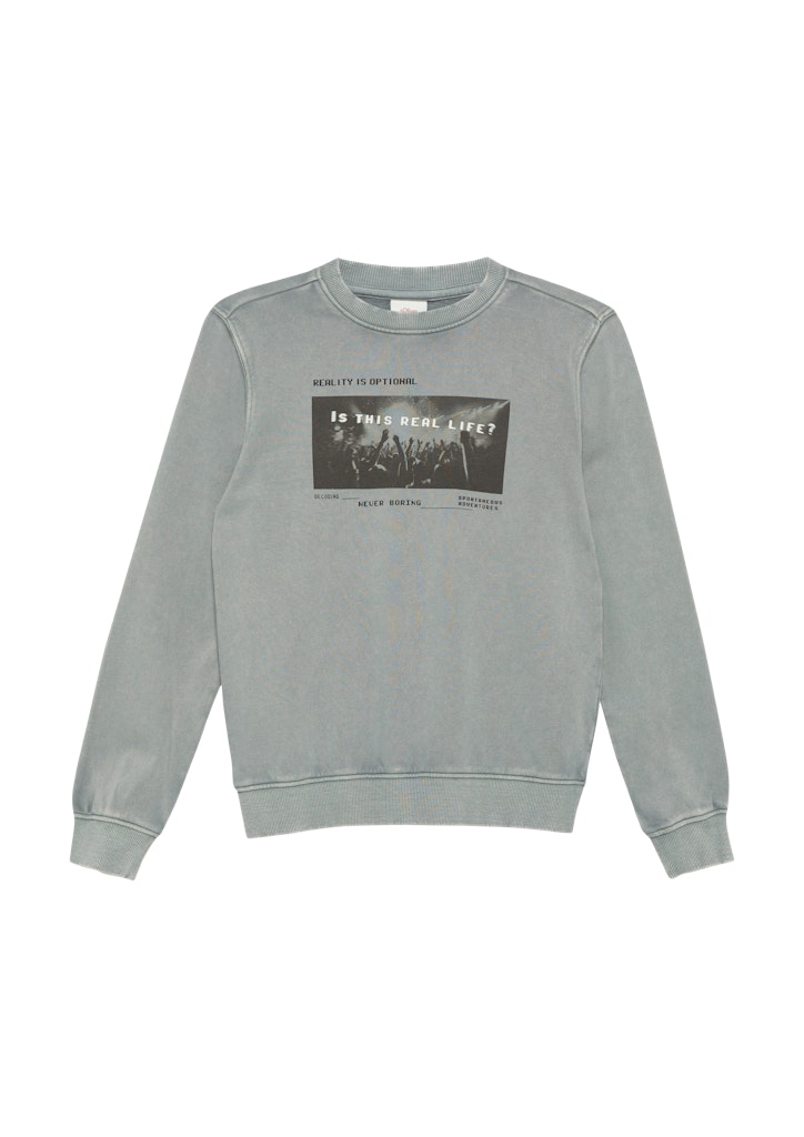 Sweatshirt