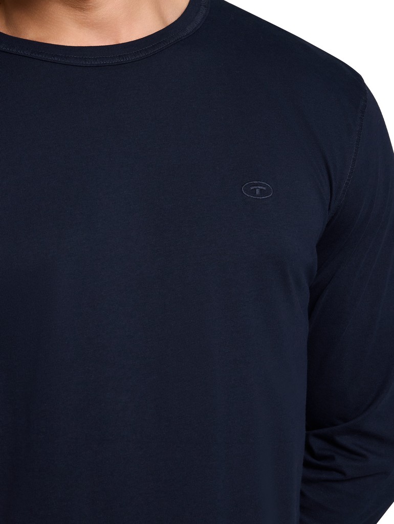 Basic Langarmshirt aus Baumwolle