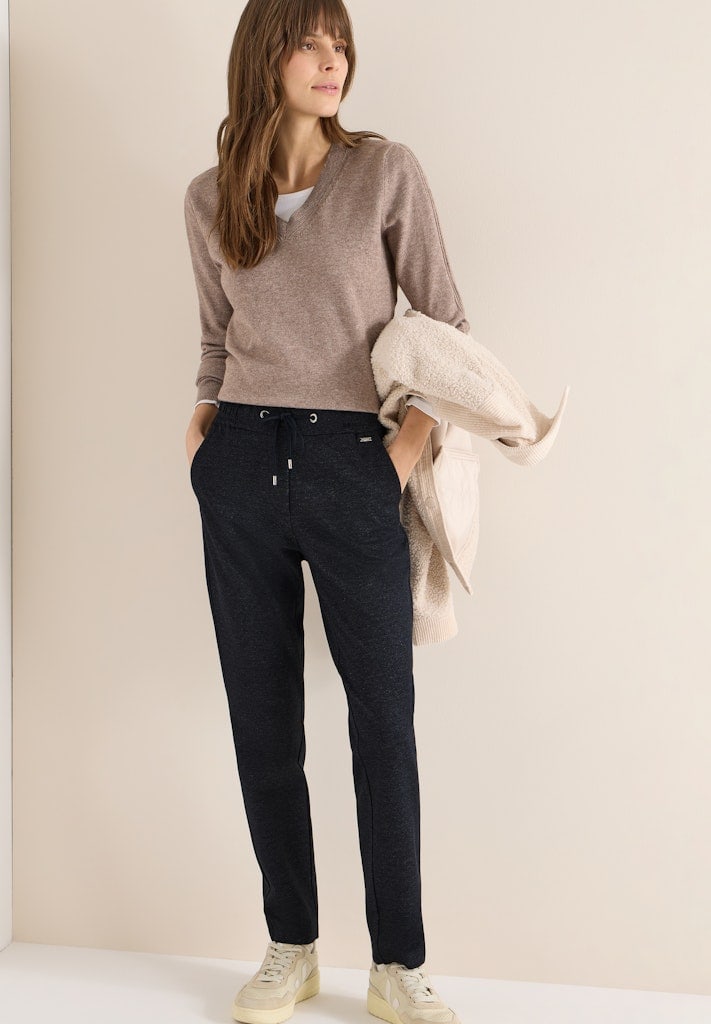 Slim Leg Hose