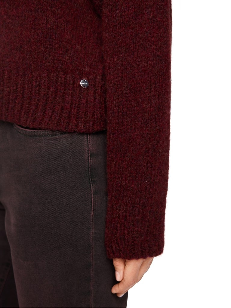 Oversize Pullover Knitted in Germany
