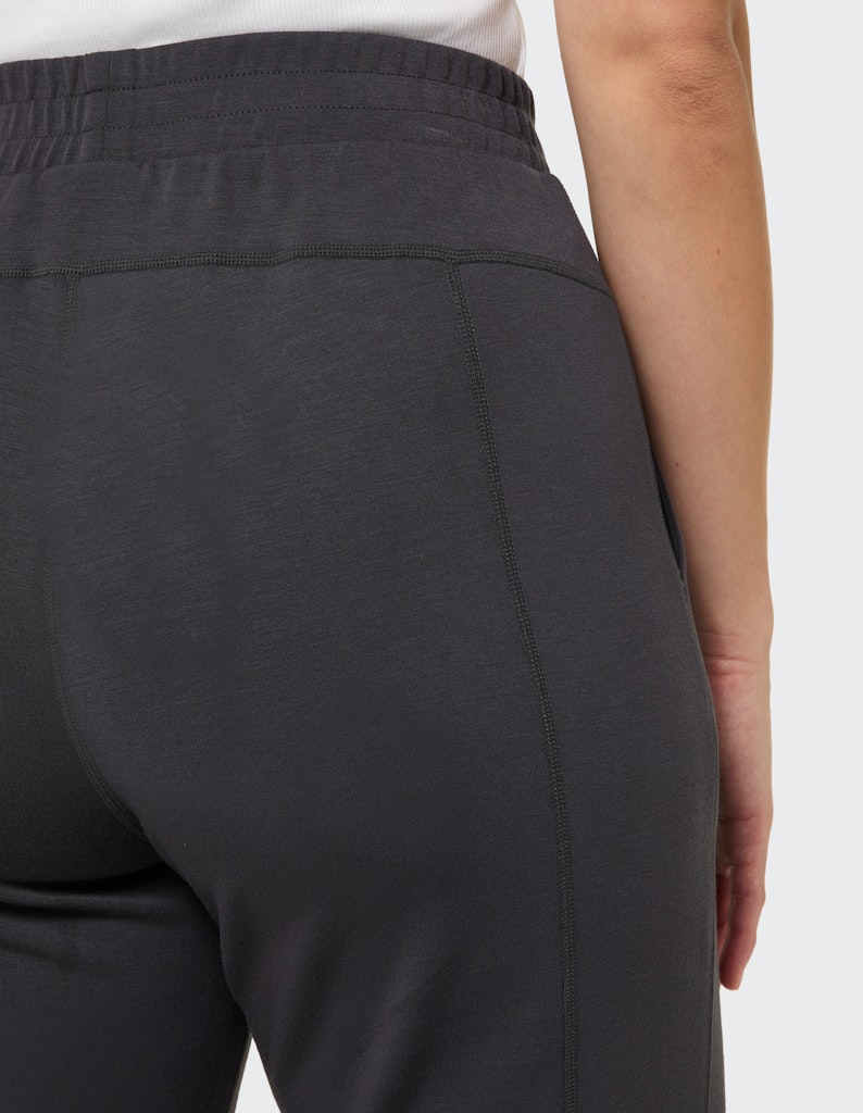 VB_Addie 4069 Pants 1/1