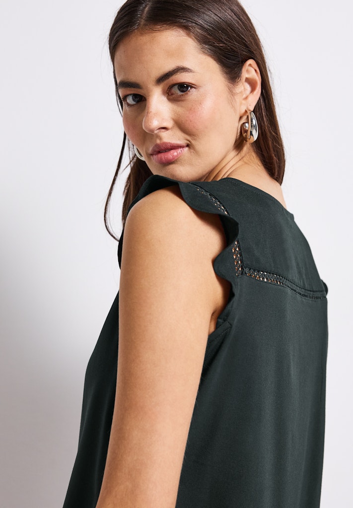V-Neck Top mit Häkeldetails