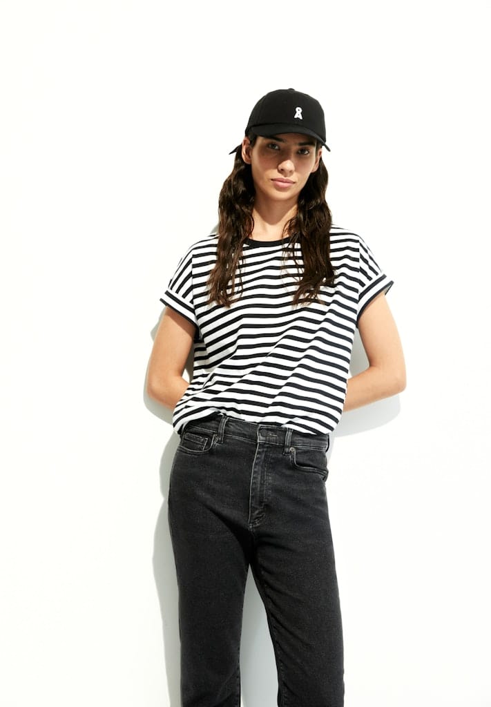 IDAARA STRIPE T-SHIRT