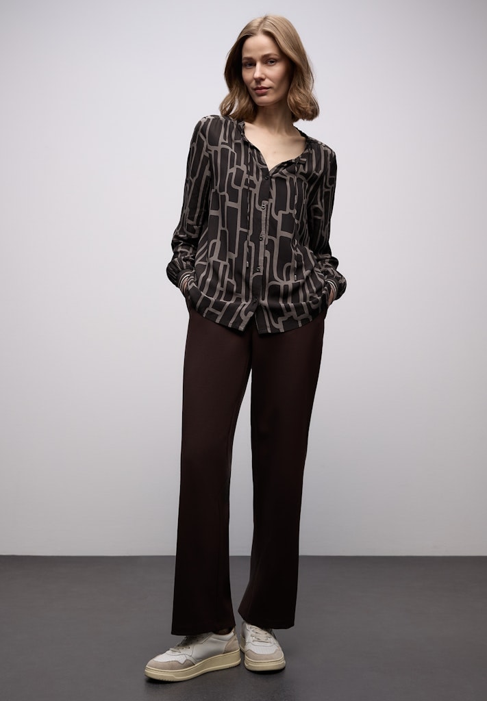 Gemusterte Tunika mit Tape