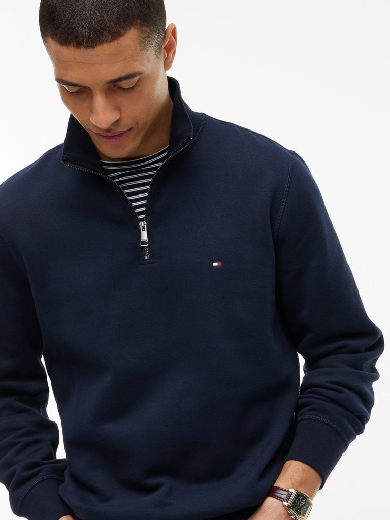 ESSENTIAL FLEECE 1/4 ZIP