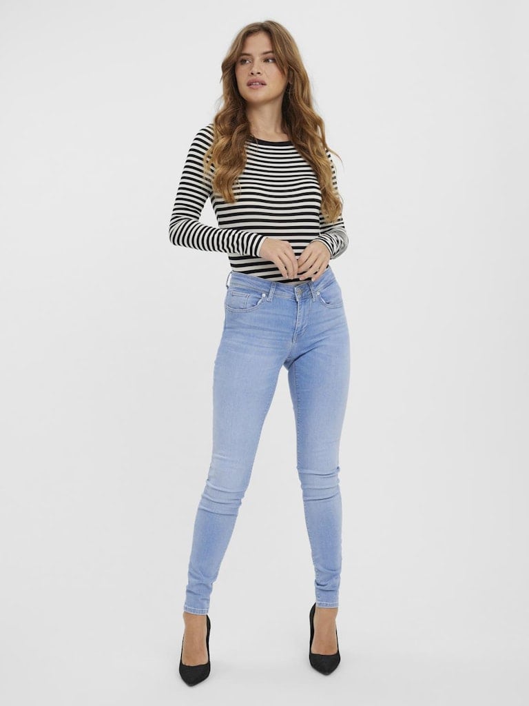 VMLUX MR SLIM JEANS RI371 NOOS | Light Blue Denim | WXL/L30 