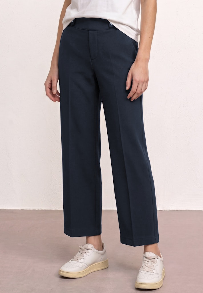 Wide Leg Hose mit Knopfdetail