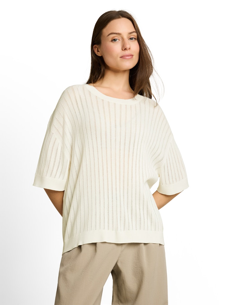 Loose Fit Pullover