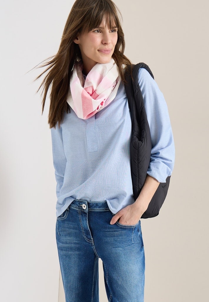 Loop-Schal mit Streifenmuster