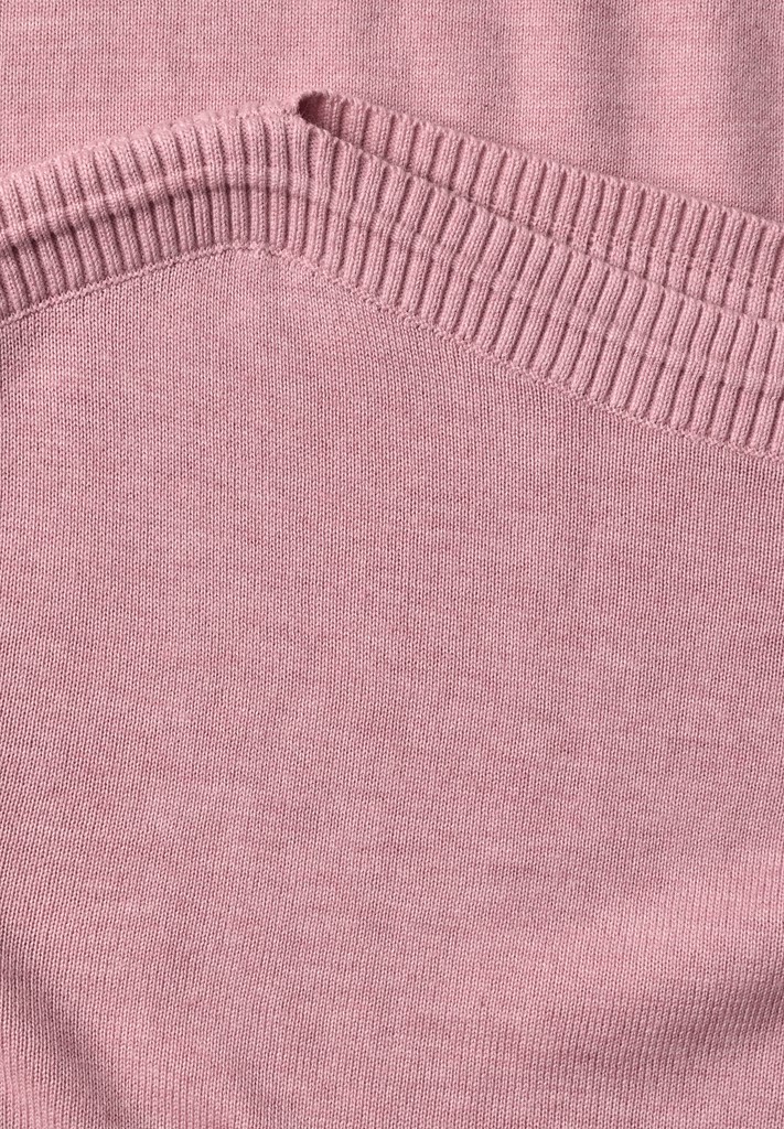 Basic Pullover mit U-Boot-Ausschnitt