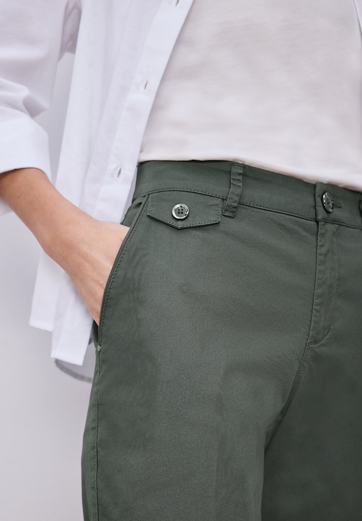 Chino im Casual Fit in softer Qualität