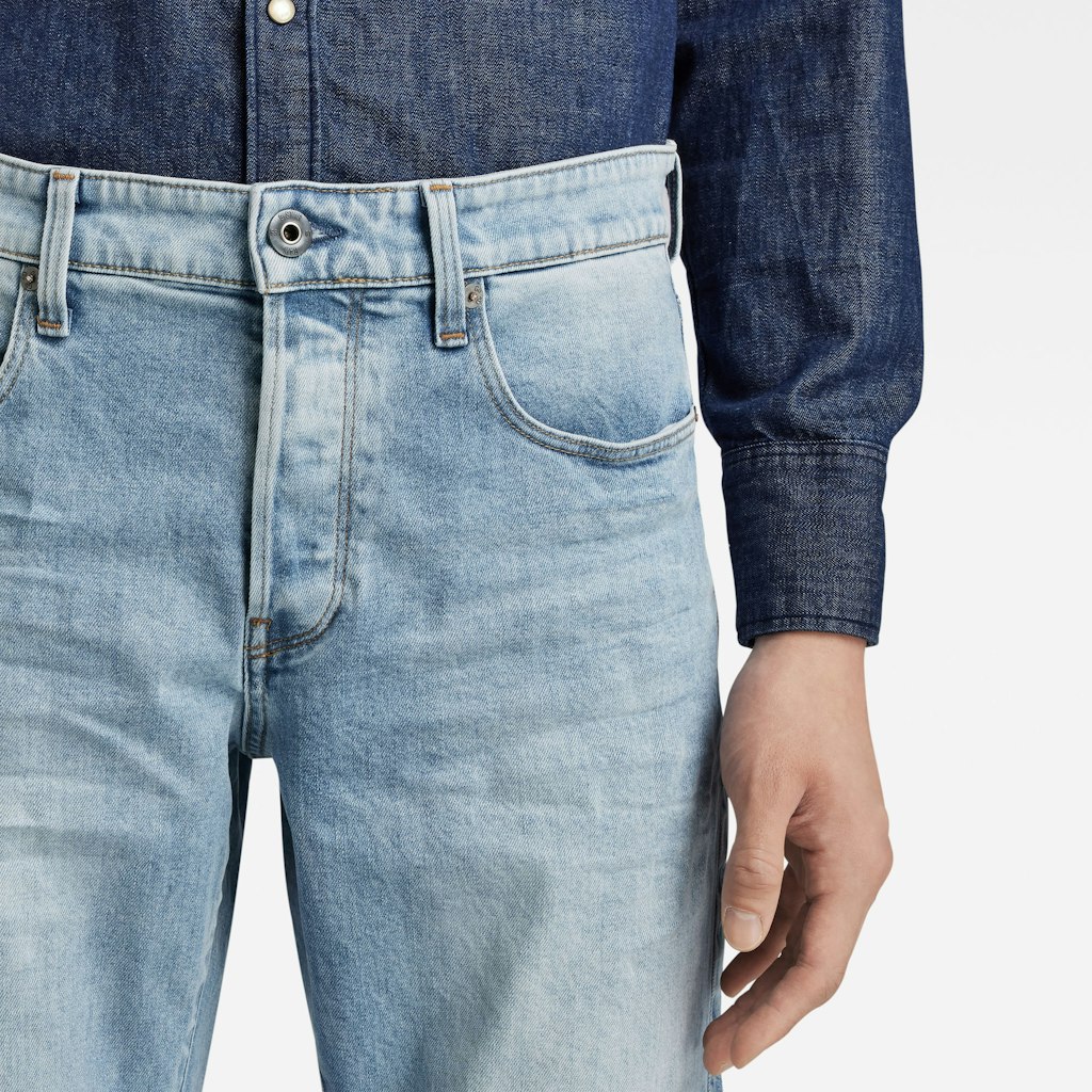 3301 Regular Tapered
