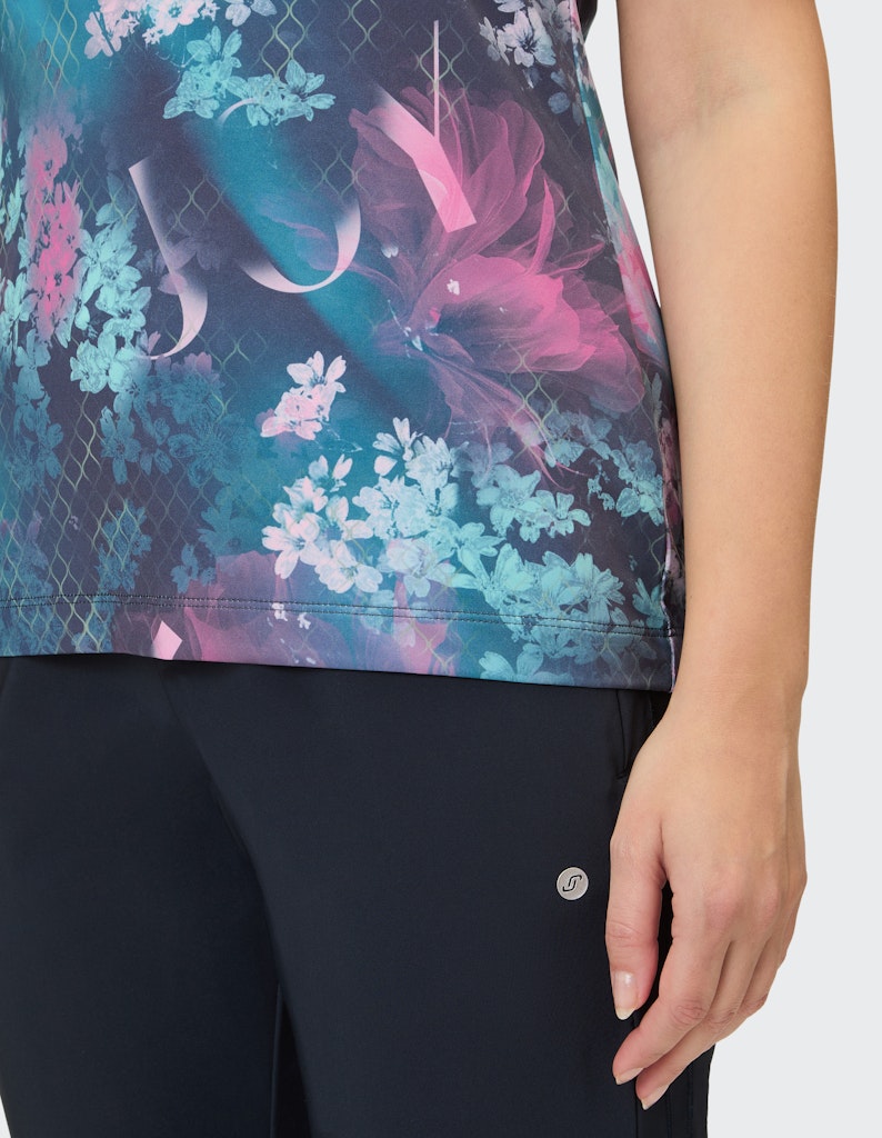 THEODORA T-Shirt