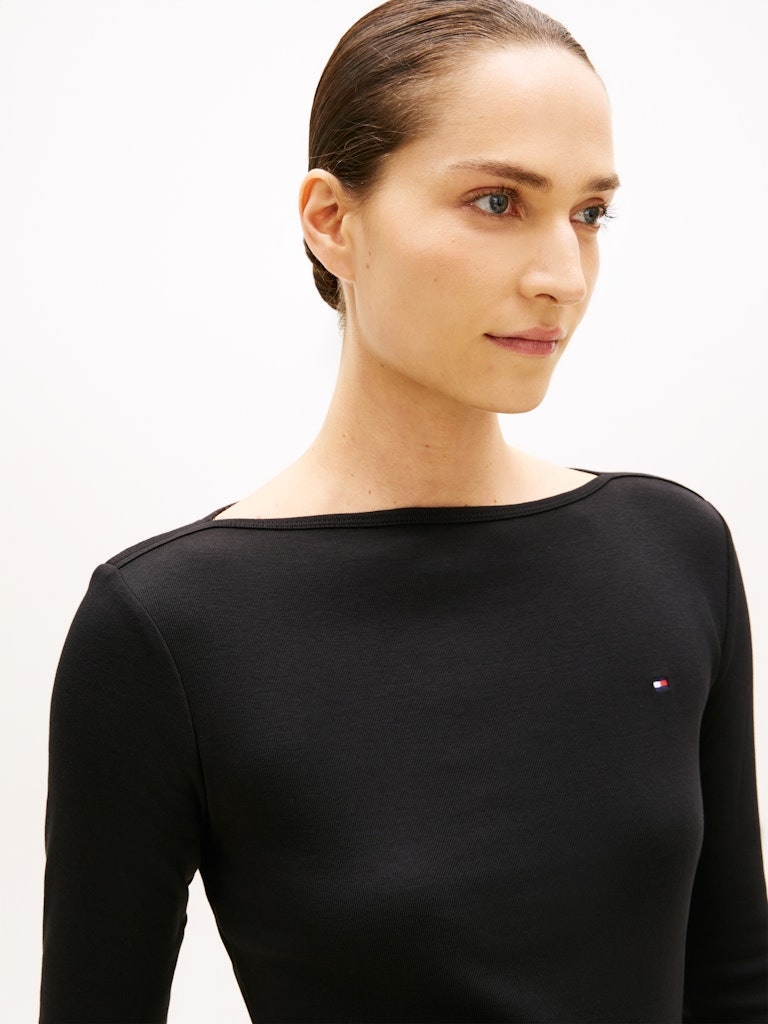 Slim Three-Quarter Sleeve Boat Neck T-Shirt