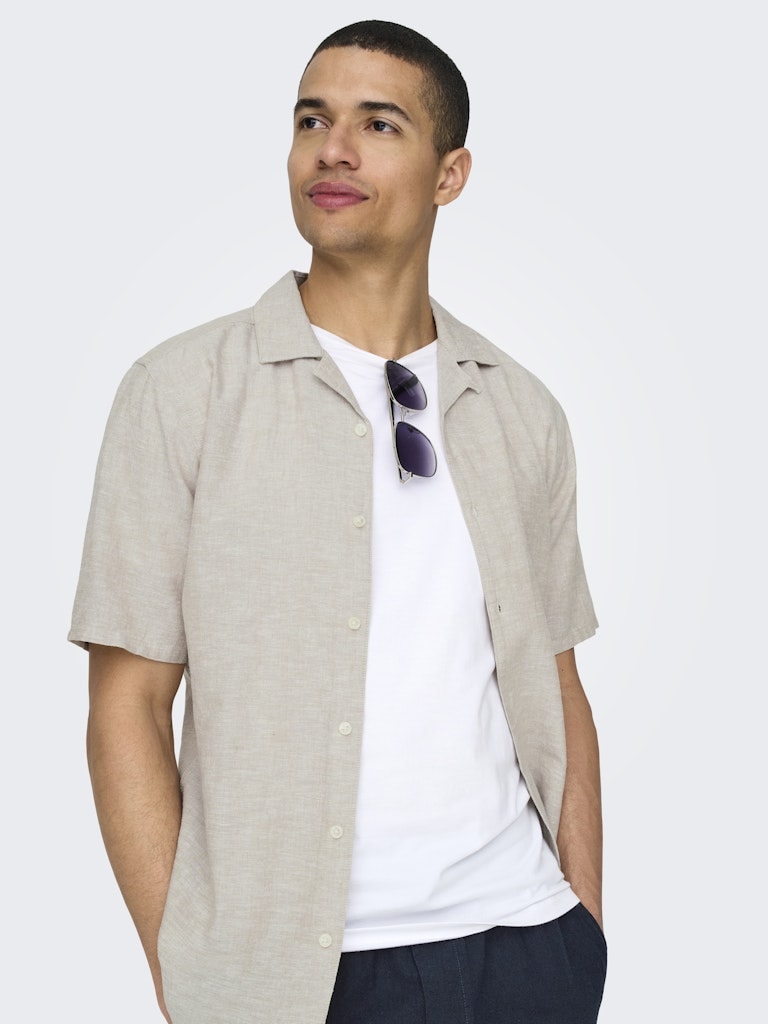 ONSCAIDEN SS SOLID RESORT LINEN NOOS