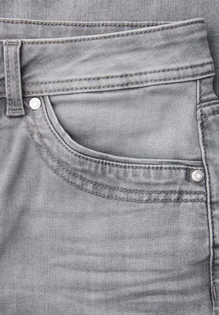 Bootcut Jeans