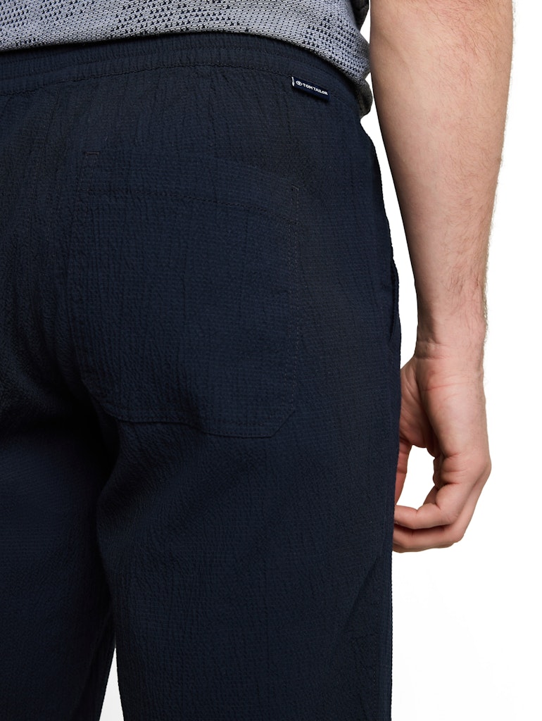 Seersucker Shorts mit elastischem Bund