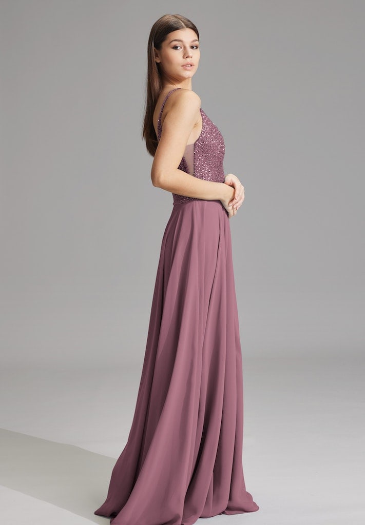 Abendkleid aus Materialmix