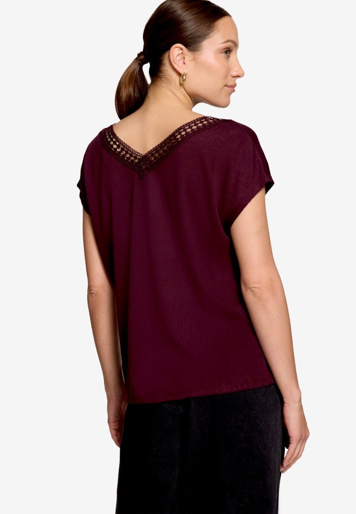 T-Shirt mit Spitze