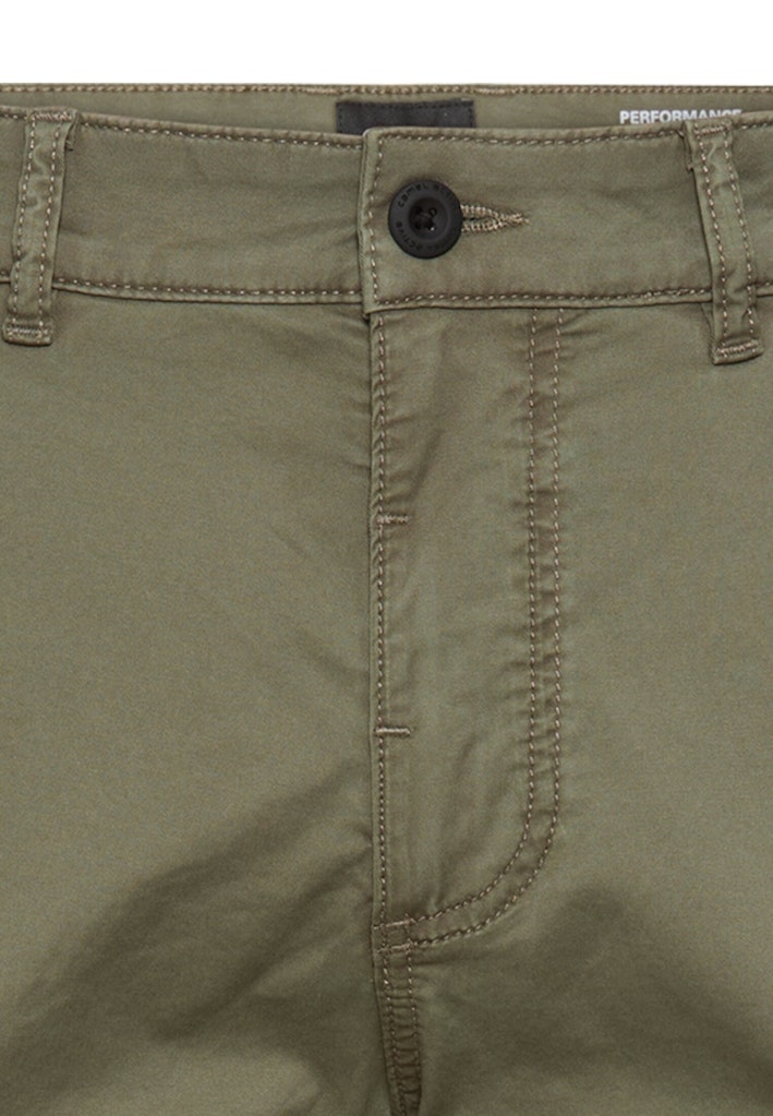 Bermuda Shorts mit Cargo-Taschen