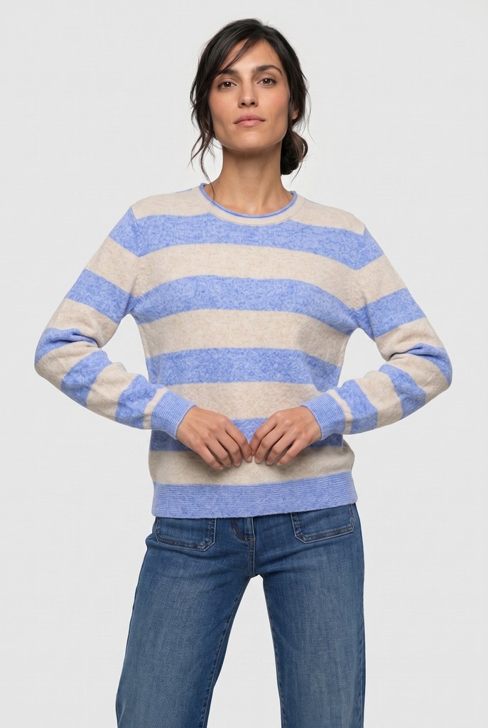 Pullover Long Sleeves