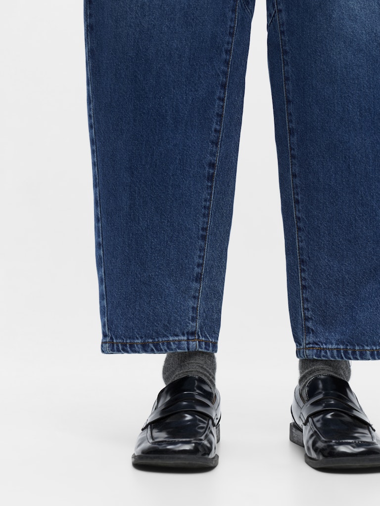 OBJMIU ZOE MW BARREL ANKLE JEANS NOOS